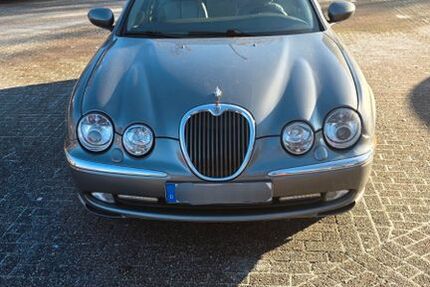 Jaguar S-Type 177.000 km 2.000 &euro; Hamburg 21031