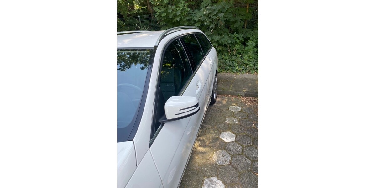 Mercedes-Benz C-Klasse Kombi 108.000 km 8.600 &euro; Hamburg 20038