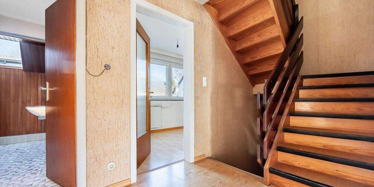 Reihenmittelhaus Reinbek - 5 Zimmer, 115 m&sup2;, 390.000&euro; | Angebot:25815295