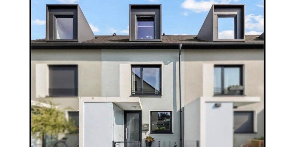 Reihenhaus Kaltenkirchen - 5 Zimmer, 145 m&sup2;, 470.000&euro; | Angebot:26312355