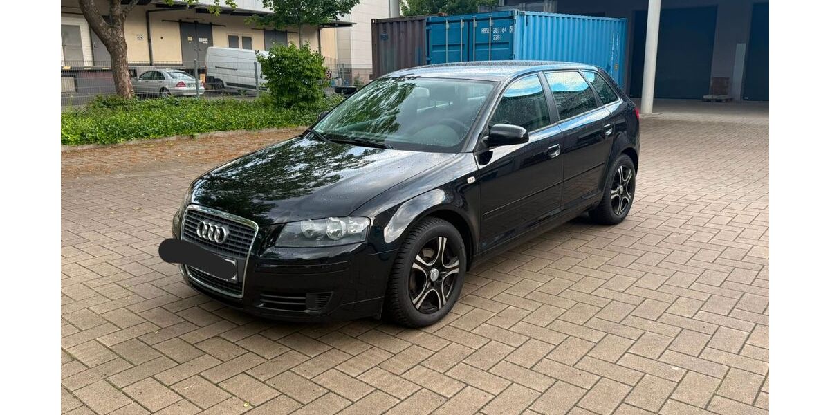 Audi A3 176.244 km 3.200 &euro; Hamburg 22393