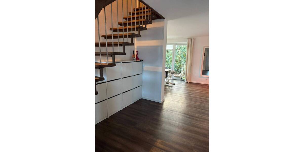 Doppelhaushälfte Pinneberg - 4 Zimmer, 118 m&sup2;, 1.790&euro; | Angebot:25969103