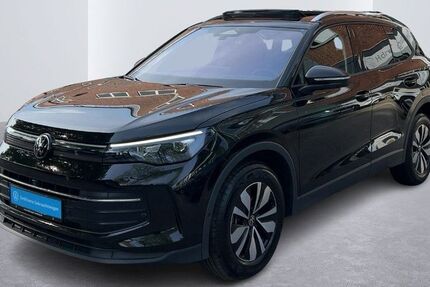 VW Tiguan 19.899 km 42.888 &euro; Hamburg 22303