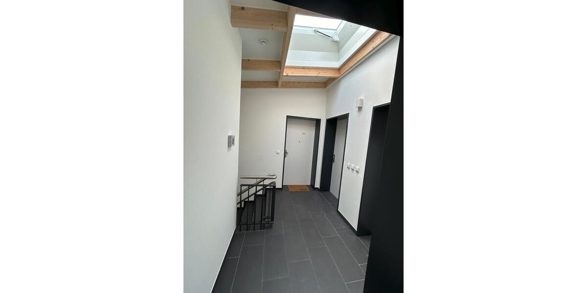 Dachgeschoßwohnung Hamburg Wandsbek - 3 Zimmer, 59 m&sup2;, 1.360&euro; | Angebot:24875698