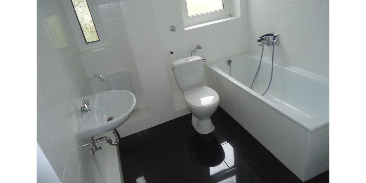 Etagenwohnung Hamburg Uhlenhorst - 3 Zimmer, 75 m&sup2;, 1.959&euro; | Angebot:23702668