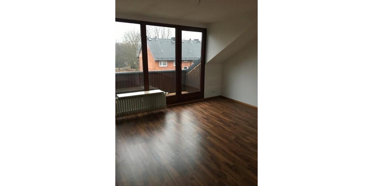 Dachgeschoßwohnung Hamburg Wandsbek - 2 Zimmer, 58 m&sup2;, 1.070&euro; | Angebot:25570017