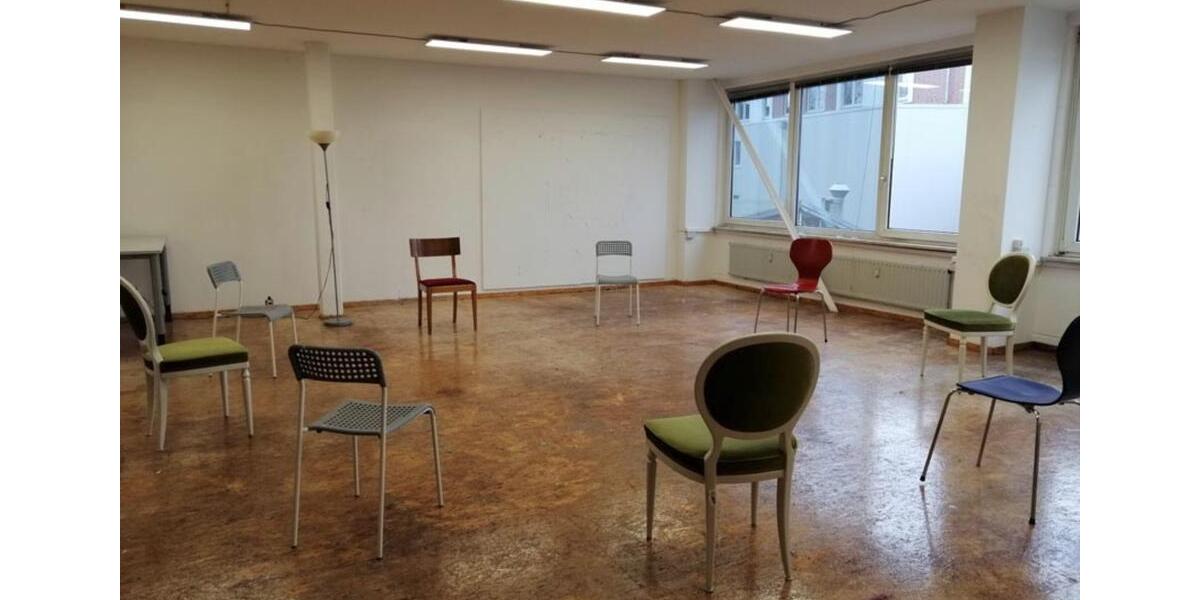 Gewerbeobjekt Hamburg Bahrenfeld - 18&euro; | Angebot:22710387