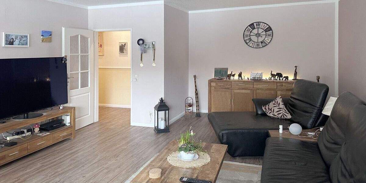 Etagenwohnung Hamburg Farmsen-Berne - 3 Zimmer, 97 m&sup2;, 385.000&euro; | Angebot:25726596