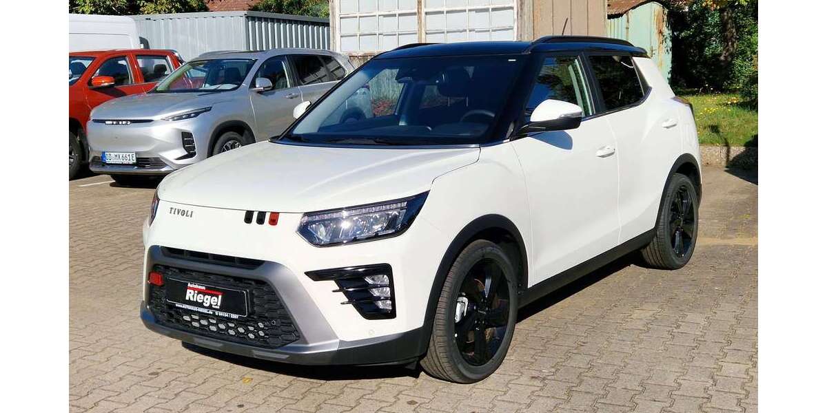 SsangYong Tivoli 2.500 km 27.490 &euro; Trittau 22946
