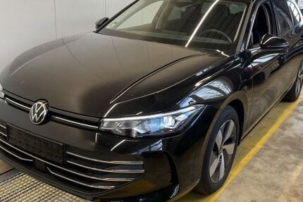 VW Passat Variant 18.089 km 35.888 &euro; Hamburg 22761