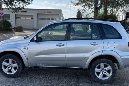 Toyota RAV 4 306.844 km 3.490 &euro; Barsbüttel 22885