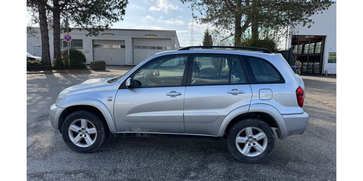 Toyota RAV 4 306.844 km 3.490 &euro; Barsbüttel 22885