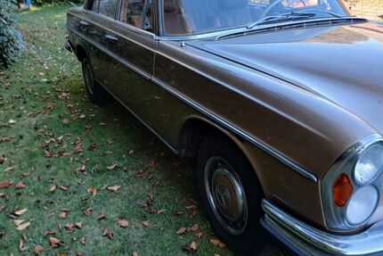 Mercedes-Benz 250 59.000 km 8.950 &euro; Hamburg 22041