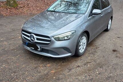 Mercedes-Benz B 180 88.000 km 16.000 &euro; Hamburg 20095