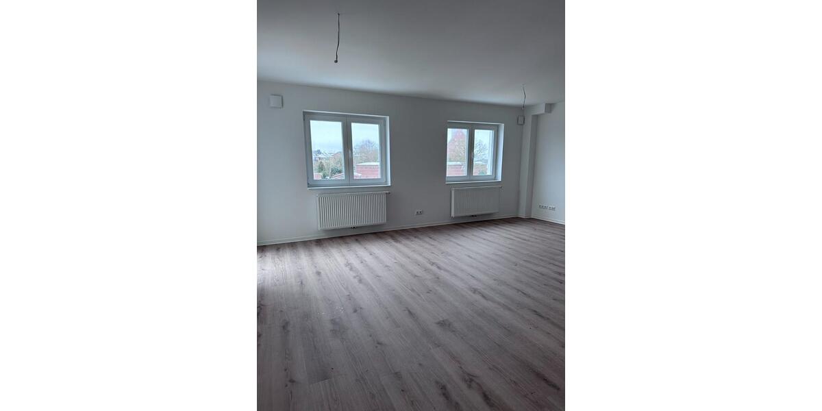 Etagenwohnung Bad Oldesloe - 3 Zimmer, 86 m&sup2;, 1.333&euro; | Angebot:24875925