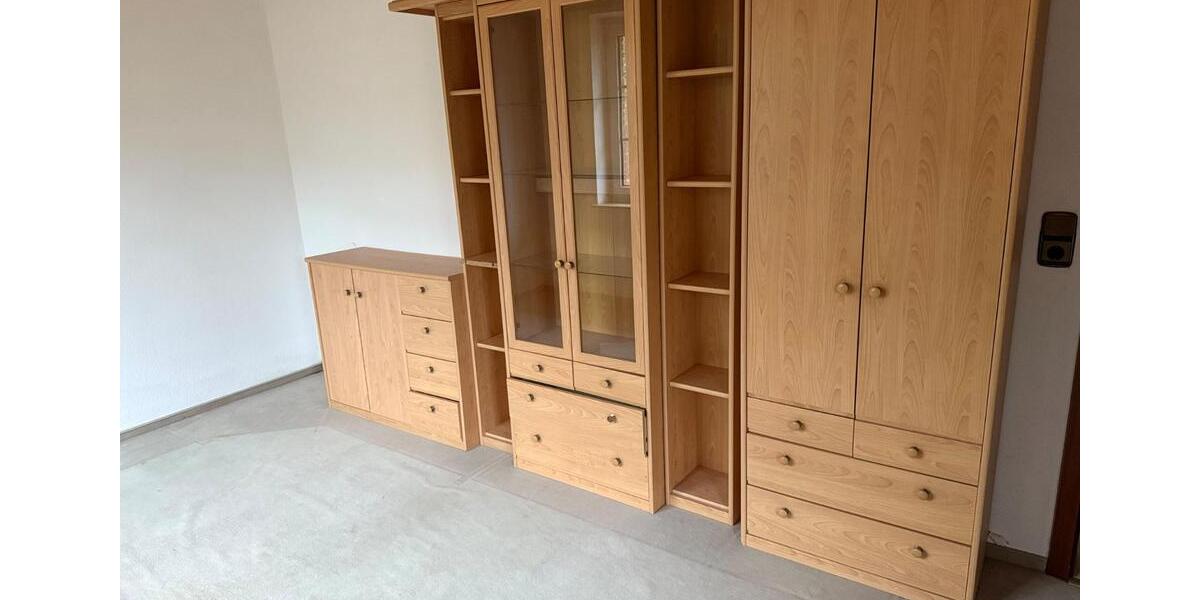 Etagenwohnung Hamburg Harburg - 4 Zimmer, 180 m&sup2;, 1.980&euro; | Angebot:23773026