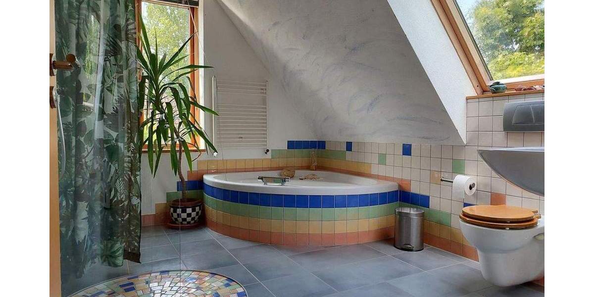 Einfamilienhaus Haseldorf - 3 Zimmer, 145 m&sup2;, 679.000&euro; | Angebot:25781575