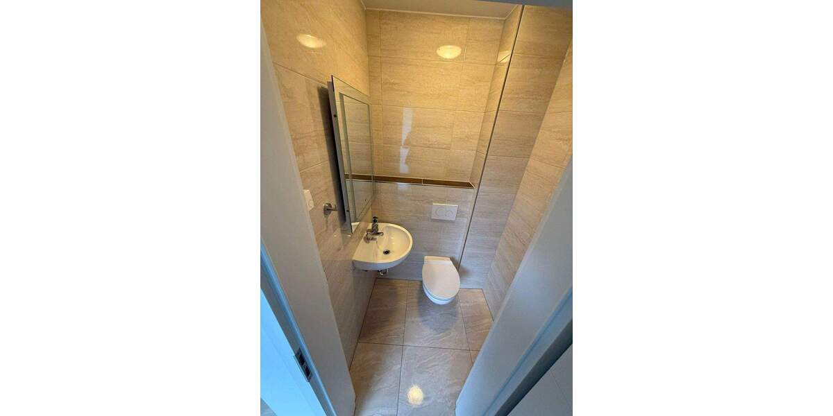 Reihenmittelhaus Hamburg Eißendorf - 6 Zimmer, 155 m&sup2;, 2.300&euro; | Angebot:25820930