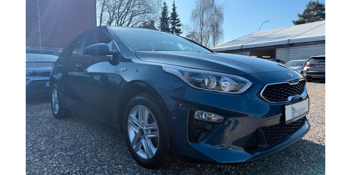 Kia ceed / Ceed 46.631 km 17.890 &euro; Hamburg 22179