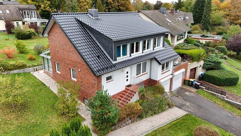 Mehrfamilienhaus, Wohnhaus Hamburg - Eißendorf Eißendorf - 6 Zimmer, 179 m&sup2;, 775.000&euro; | Angebot:25729482