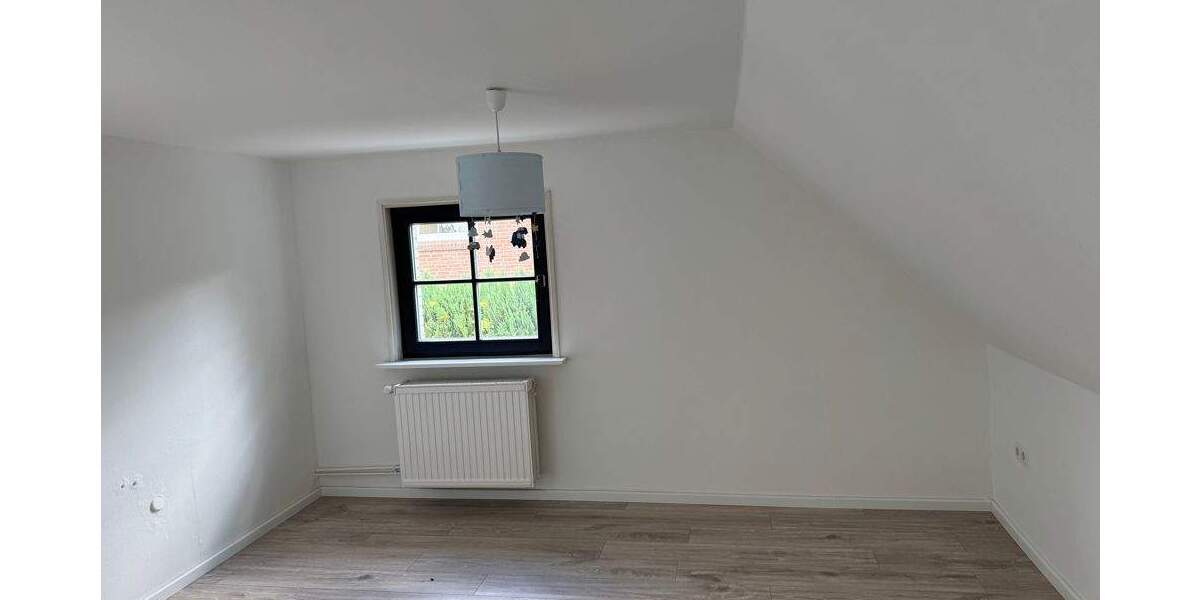Doppelhaushälfte Hamburg Bramfeld - 4 Zimmer, 105 m&sup2;, 689.000&euro; | Angebot:25664536