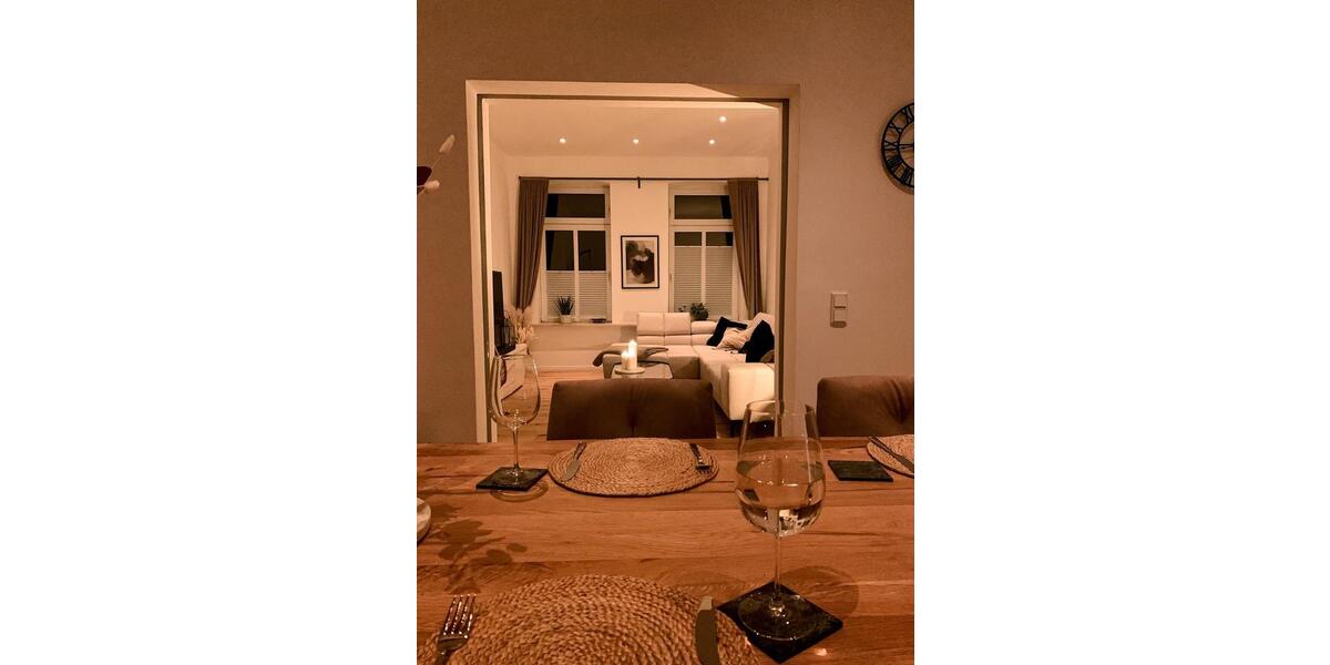 Hochparterre Jork - 5.5 Zimmer, 135 m&sup2;, 1.800&euro; | Angebot:25936098