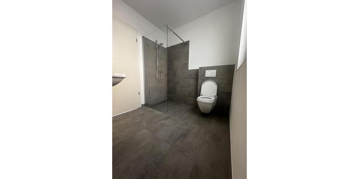 Etagenwohnung Hamburg Wandsbek - 4 Zimmer, 125 m&sup2;, 2.200&euro; | Angebot:24765536