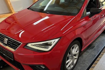 Seat Ibiza 32.300 km 15.290 &euro; Appen 25482