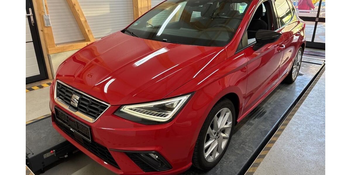 Seat Ibiza 32.300 km 15.290 &euro; Appen 25482