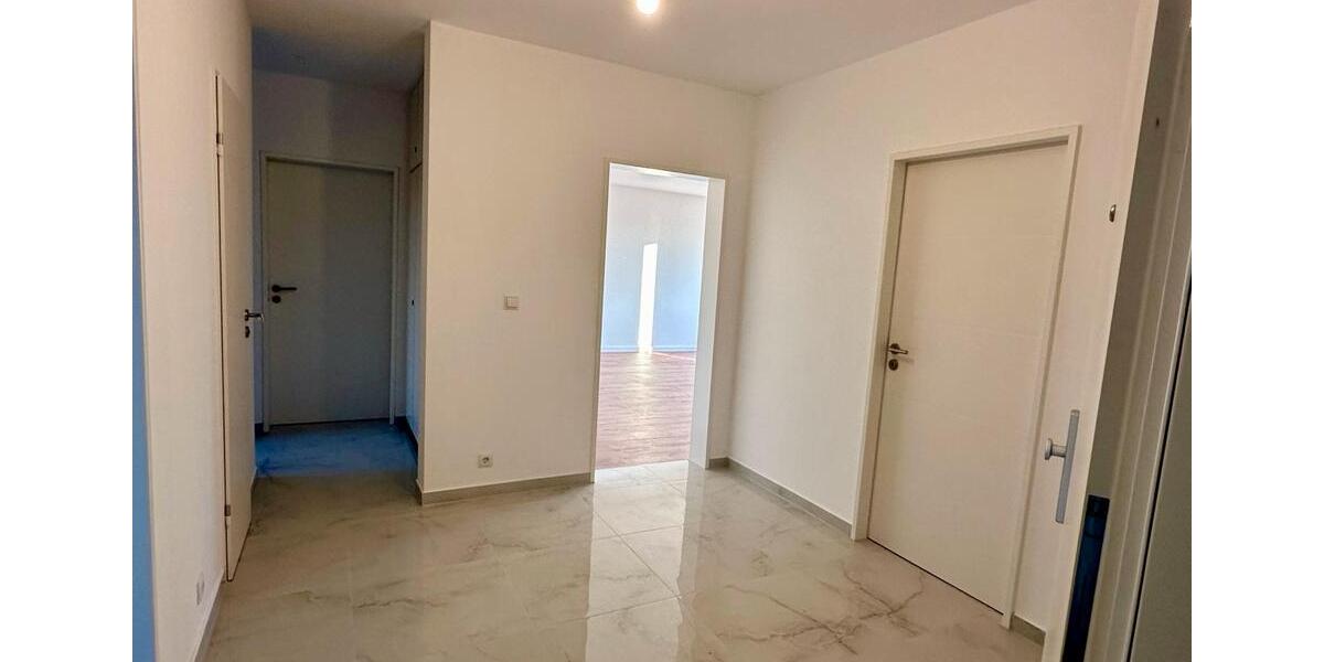 Etagenwohnung Stapelfeld - 4 Zimmer, 96 m&sup2;, 2.000&euro; | Angebot:25957212