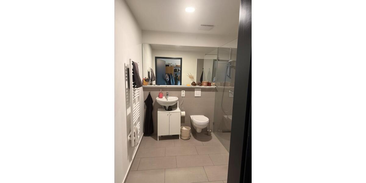 Dachgeschoßwohnung Hamburg Wandsbek - 1 Zimmer, 21 m&sup2;, 895&euro; | Angebot:25893160