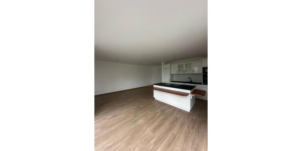 Erdgeschoßwohnung Hamburg Altona - 2.5 Zimmer, 95 m&sup2;, 1.750&euro; | Angebot:24815506