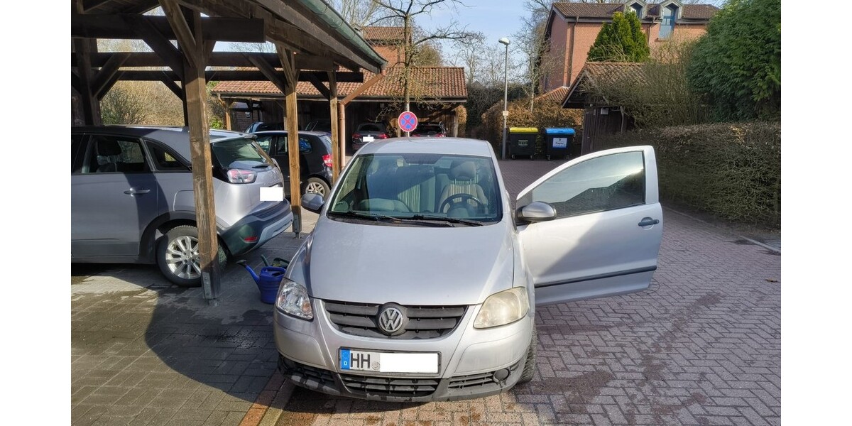 VW Fox 295.000 km 1.199 &euro; Hamburg 20038