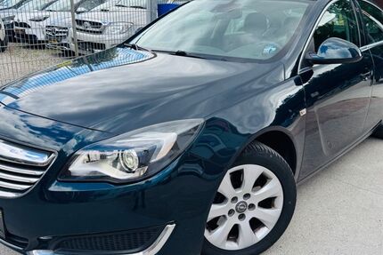 Opel Insignia 117.000 km 8.900 &euro; Hamburg 20537