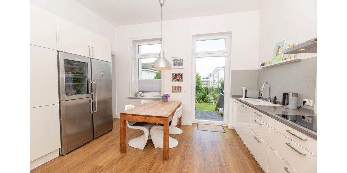 Einfamilienhaus Elmshorn - 7 Zimmer, 228 m&sup2;, 769.000&euro; | Angebot:25819682