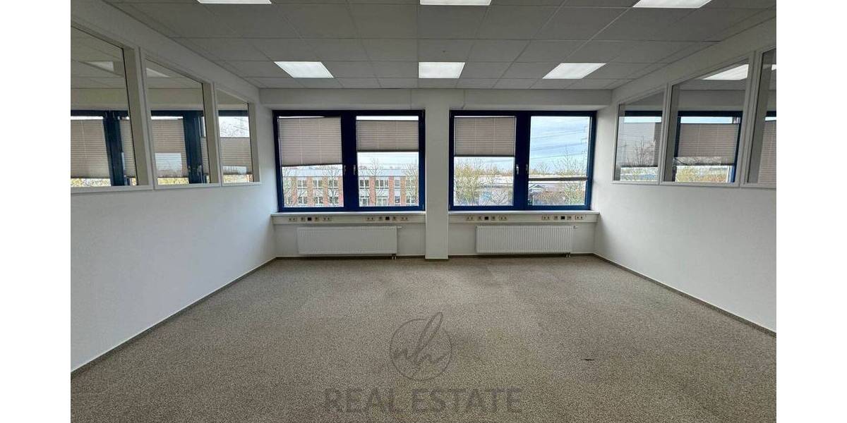Gewerbeobjekt Hamburg Rahlstedt - 2 Zimmer, 90 m&sup2;, 1.170&euro; | Angebot:26825756
