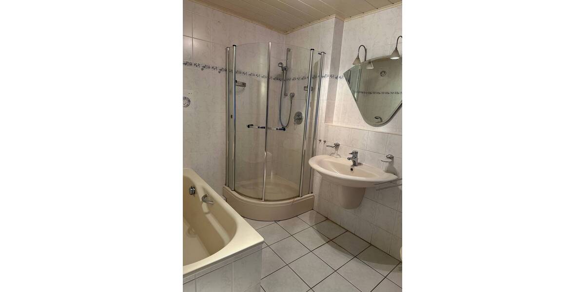 Einfamilienhaus Elmenhorst - 5 Zimmer, 109 m&sup2;, 375.000&euro; | Angebot:25815366