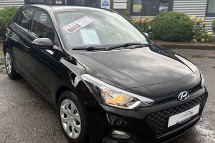Hyundai i20 98.011 km 8.490 &euro; Hamburg 21029