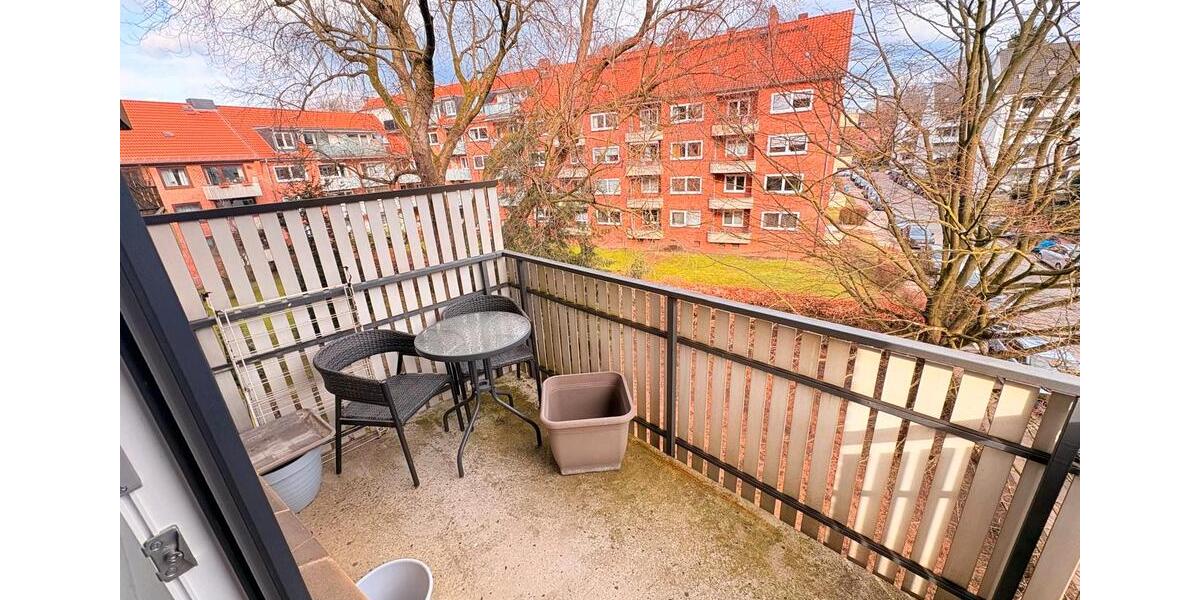 Etagenwohnung Hamburg Wandsbek - 3 Zimmer, 77 m&sup2;, 2.400&euro; | Angebot:25866873
