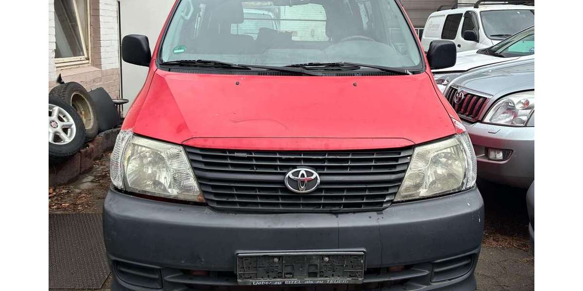 Toyota Hiace 202.433 km 7.490 &euro; Hamburg 20537