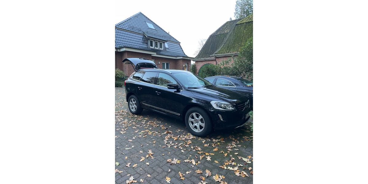 Volvo XC60 95.000 km 19.100 &euro; Hamburg 22143