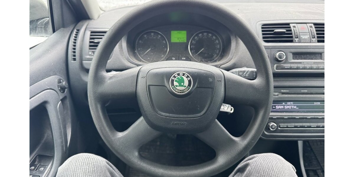 Skoda Fabia Ambiente Family TÜV bis 8/26 188.000 km 1.999 &euro; Hamburg 22339