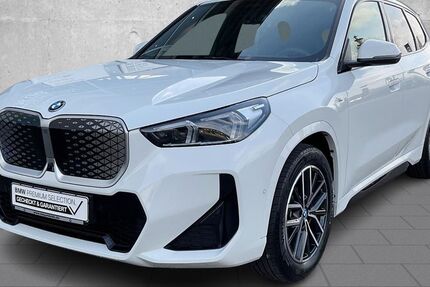 BMW iX1 16.700 km 49.999 &euro; Elmshorn 25337