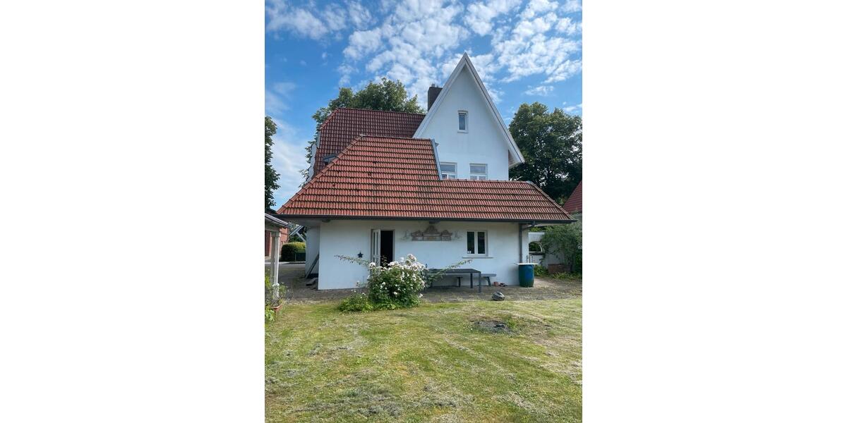 Villa Bargteheide - 7 Zimmer, 220 m&sup2;, 1.195.000&euro; | Angebot:26959462