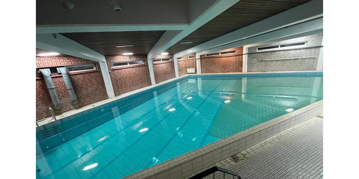 Erdgeschoßwohnung Hamburg Wandsbek - 3 Zimmer, 83 m&sup2;, 1.700&euro; | Angebot:25873436