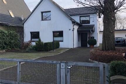 Haus Hamburg Stellingen - 5 Zimmer, 160 m&sup2;, 3.200&euro; | Angebot:26001534