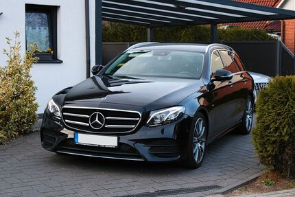 Mercedes-Benz E 220 122.963 km 29.999 &euro; Elmshorn 25337
