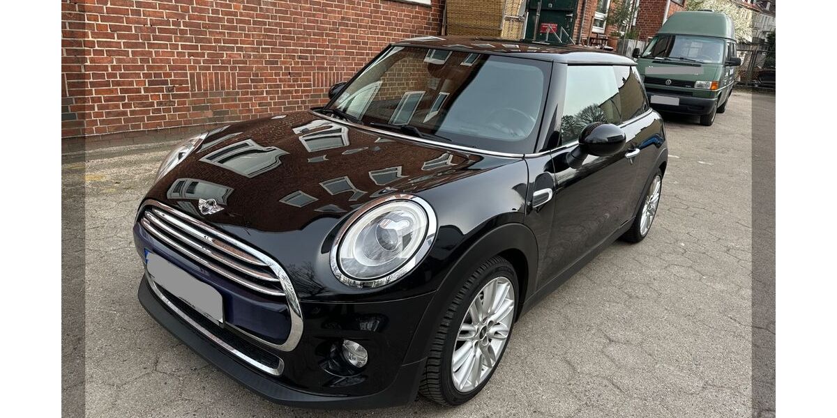 Mini Cooper 83.747 km 12.690 &euro; Hamburg 22525