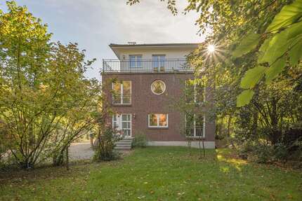 Haus Hamburg Wandsbek - 7 Zimmer, 176 m&sup2;, 1.495.000&euro; | Angebot:26035060