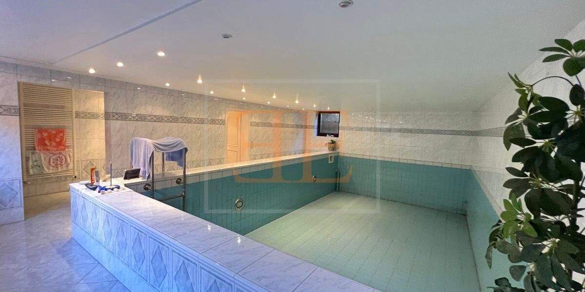 Edles Wohnen in Appen: Granitboden, zwei Bäder, Gäste-WC, traumhafter Garten und Indoor-Schwimmbad - Einfamilienhaus Appen Etz | Angebot:25806419